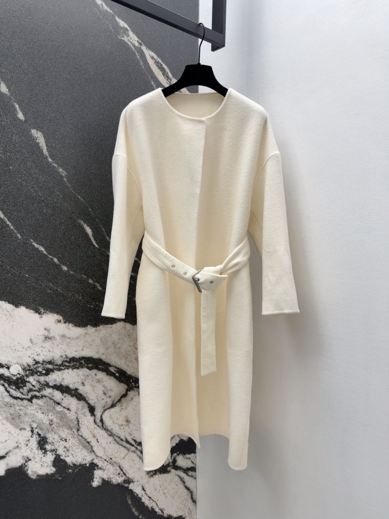 chr1st1an D10r outwear